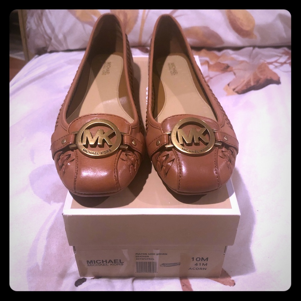 Brand New Tan Michael Kors Leather Moccasins Sz 10